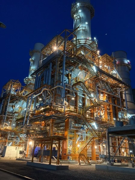 Gas